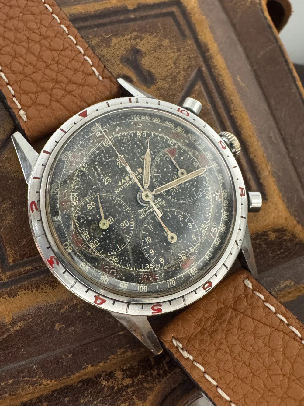 1940s Jardur Bezelmeter Aviation Chronograph — Cool Vintage Watches