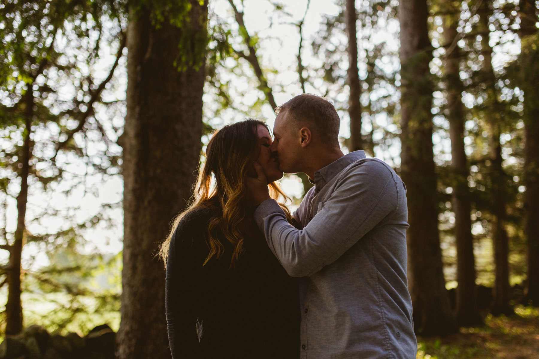 Engagement.Session.Hamilton-MA-5.jpg