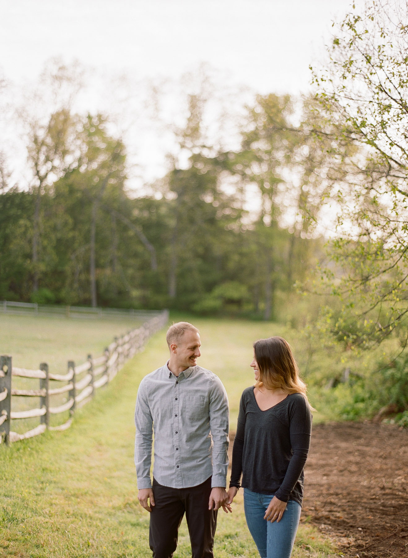 Engagement.Session.Hamilton-MA-18.jpg