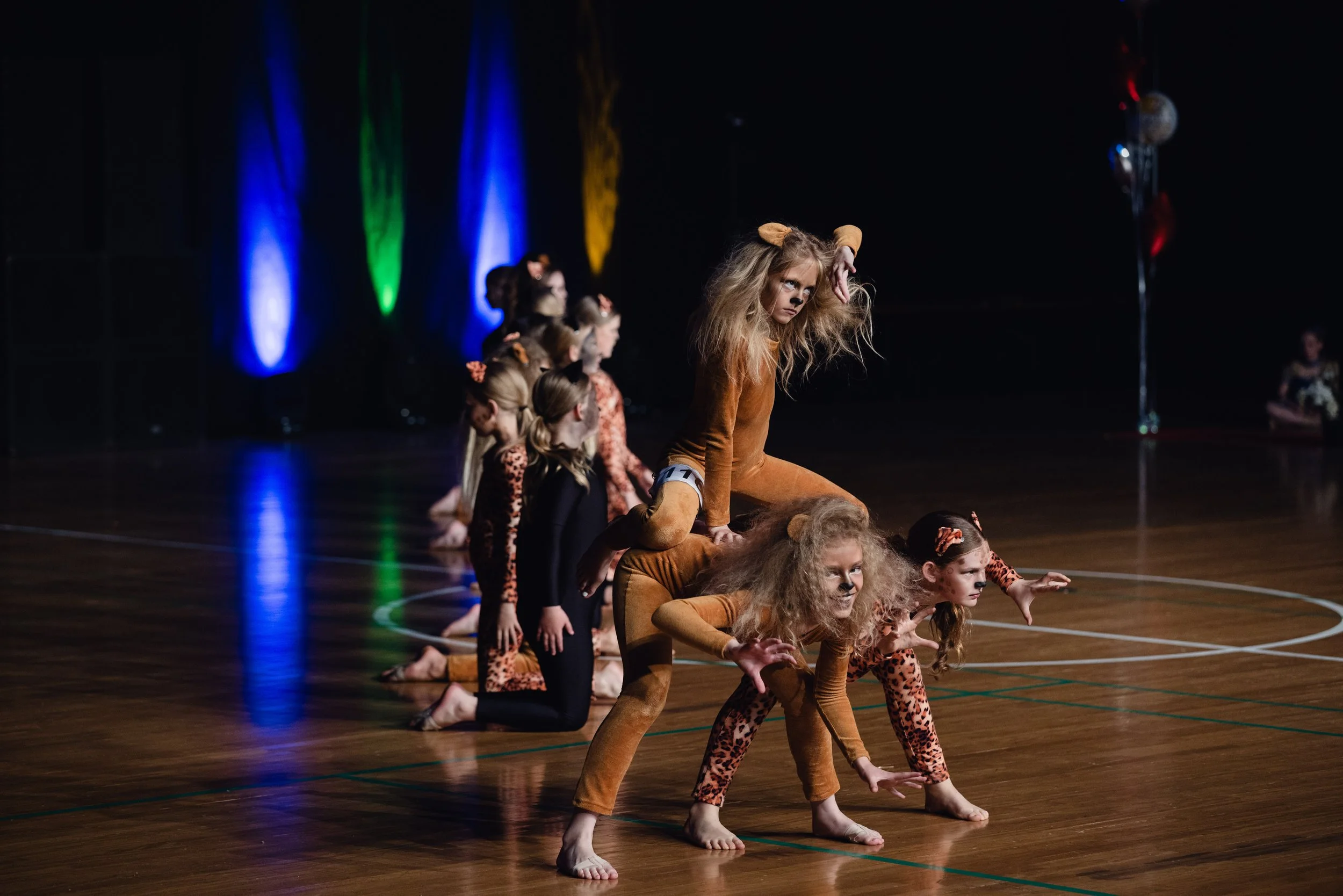 Star Kids fra Dansefeber til Danmarksmesterskaberne i showdance formation