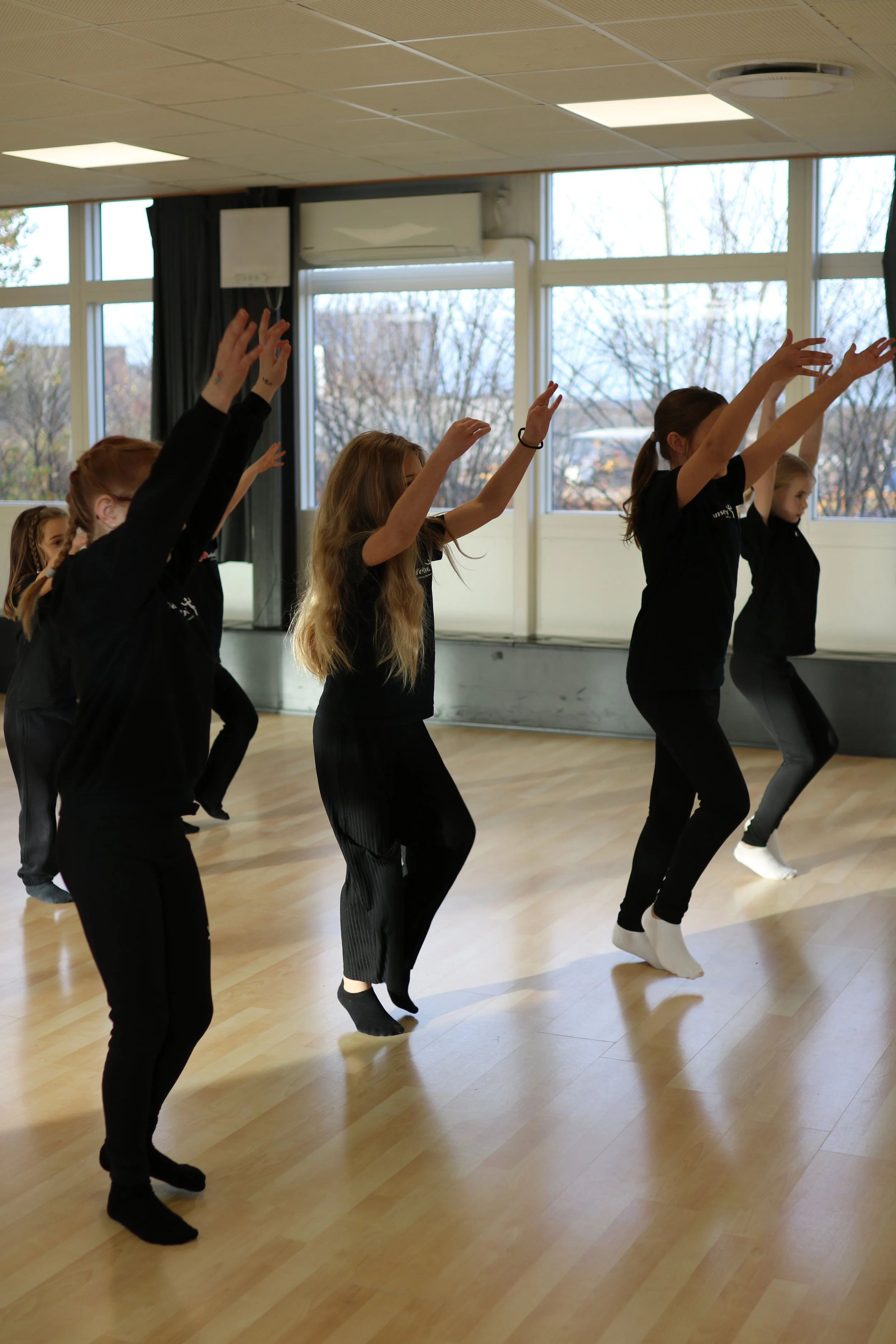 Dansefeber Star Kids elite hold for børn træner showdance i Aarhus Syd