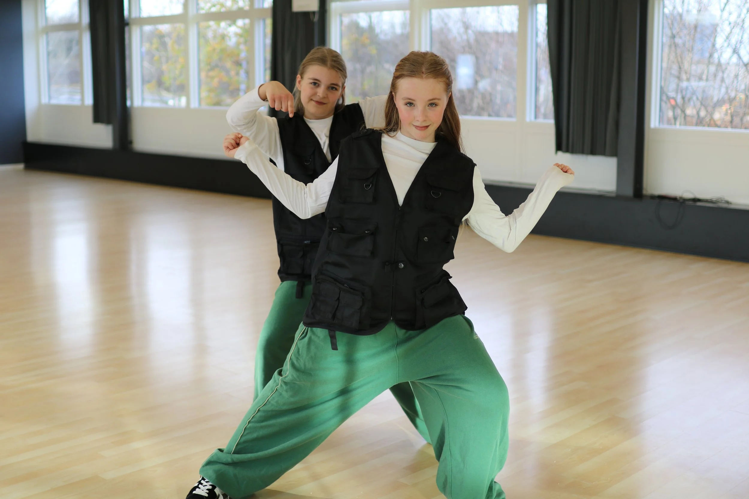 Funky Stars danser hiphop til træning hos Dansefeber i Viby J