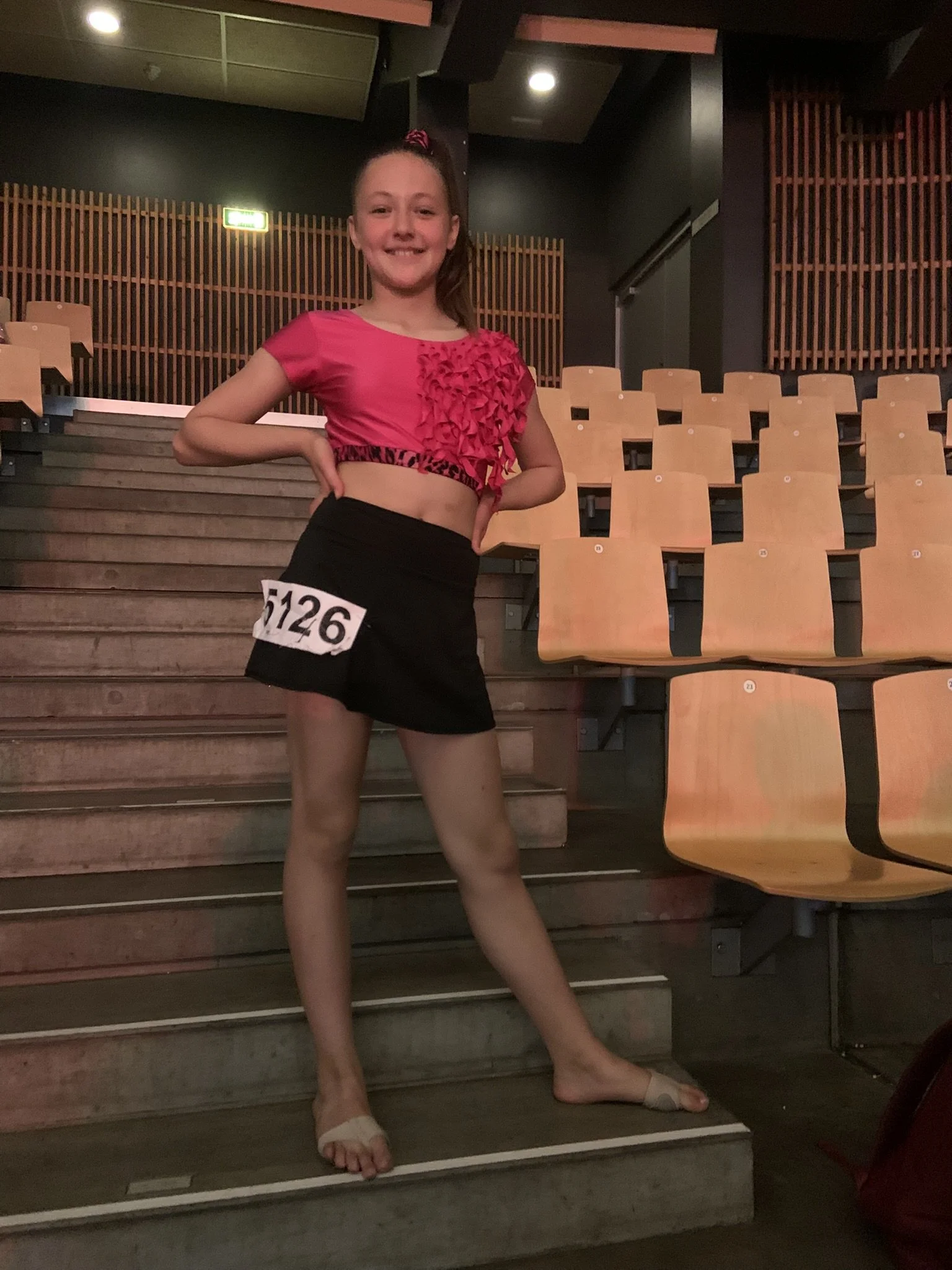 Danser fra Dansefeber i pink discodragt til disco slow ved Danmarksmesterskaberne 2026 i Forum Horsens
