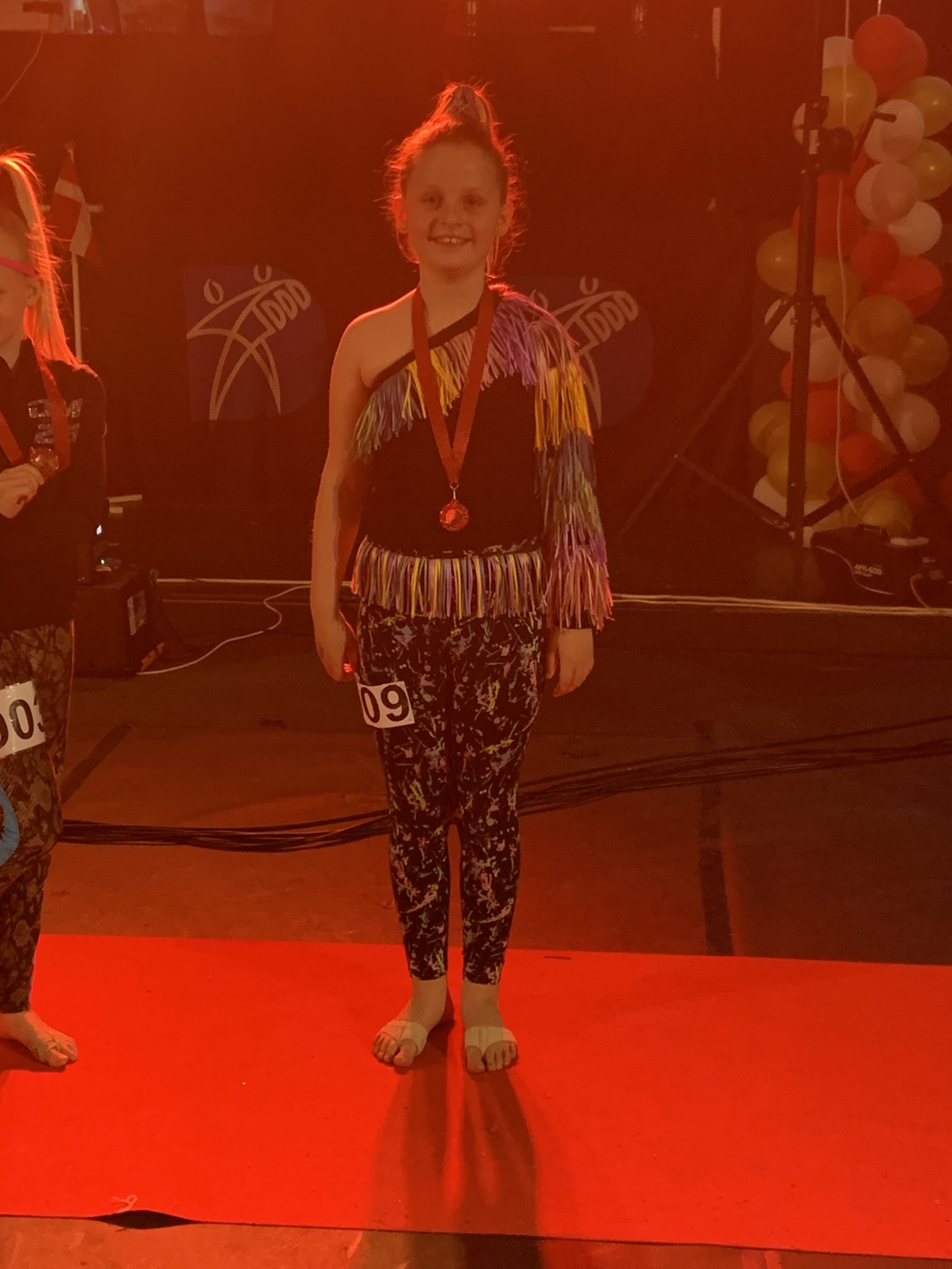 Danser fra Dansefeber i sort discodragt til disco solo ved Danmarksmesterskaberne 2026 i Forum Horsens