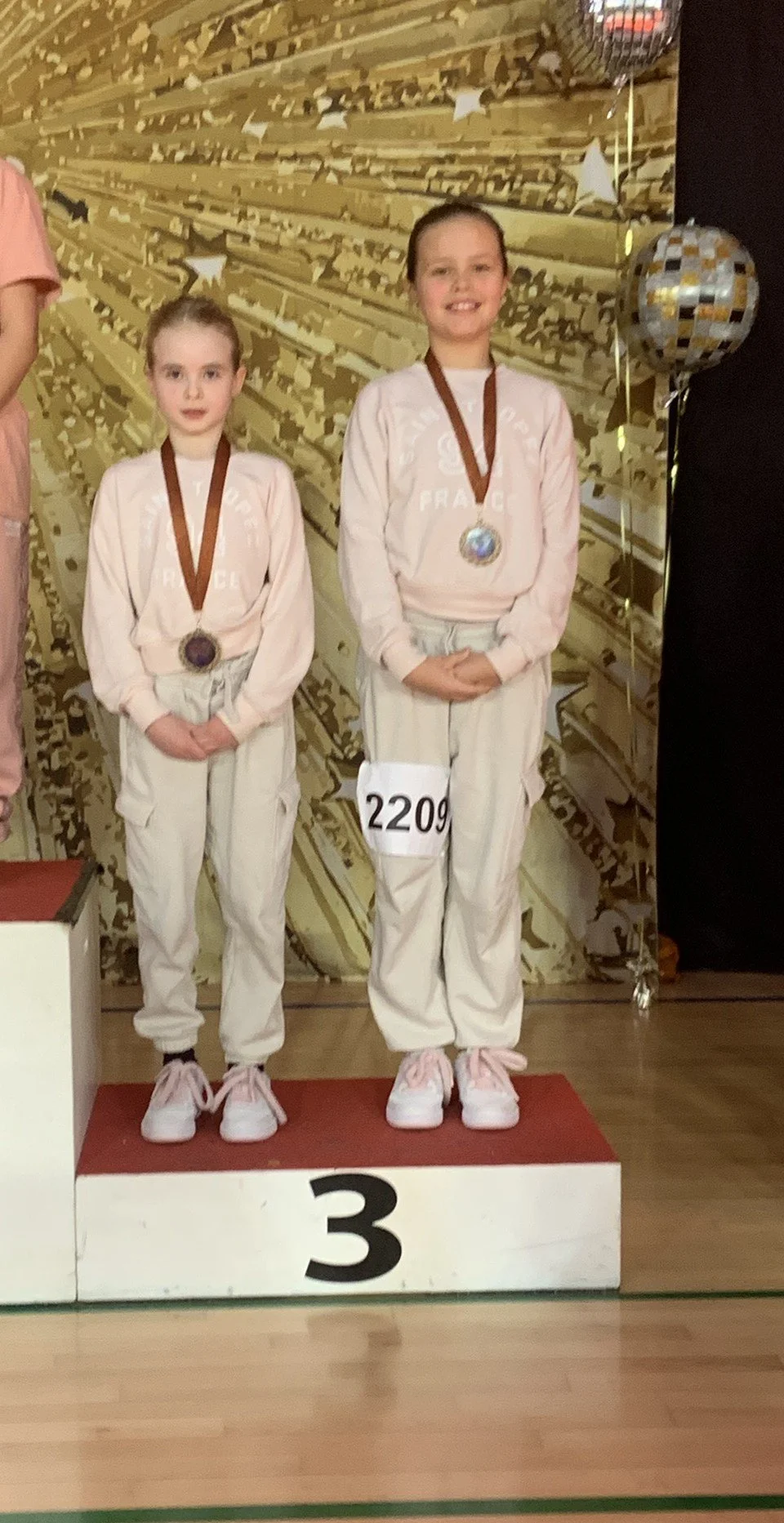 dansefeber-aarhus-jysk-mesterskab-bronze-hiphop-duo-born-begynder.JPEG