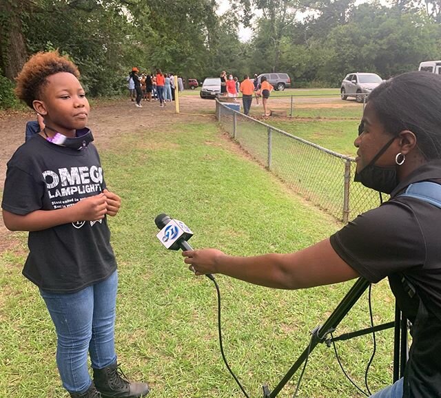 &ldquo;I&rsquo;m Smart, I&rsquo;m Black and I&rsquo;m Young. And I&rsquo;m Proud Of It!&rdquo; @swaggermw24. 
#weLeadTheWay #OmegaLamplighters #JuniorLamplighters #Light⚡️Team #CrownsOnly👑♎️ #DaVillage #theBlueprint
.
.
.
#BlackHistory #BlackBrillan