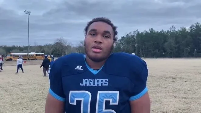 Local football heroes aim to maintain bragging rights in War of the Border Senior All-Star Game