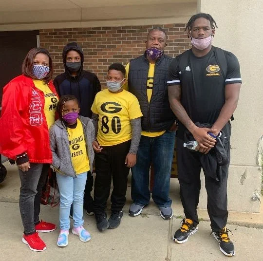 House Divided: Rattler alums Cornelius, Reché Jones cheer for son Dorrell James and Grambling State at FAMU homecoming