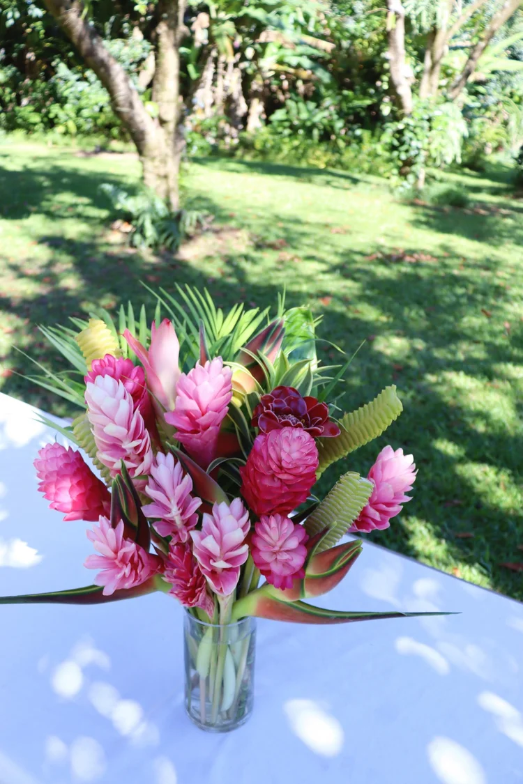 Hāna Nei Bouquet — Aloha Grown Beauty