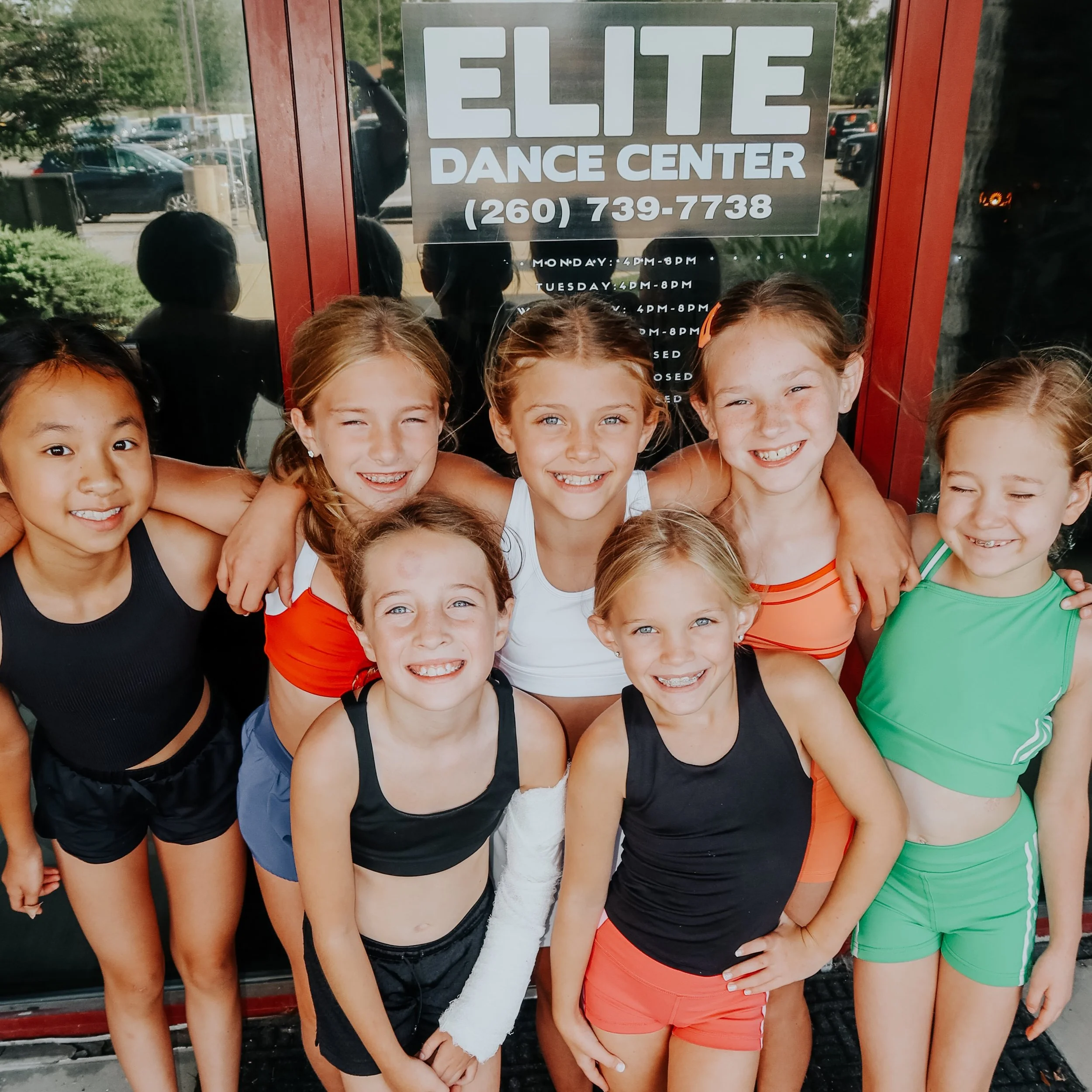 These smiles say it all 🥹🤍 We love seeing these sweet faces walk through the doors at Elite every week. The best little welcome crew! 🫶🏼