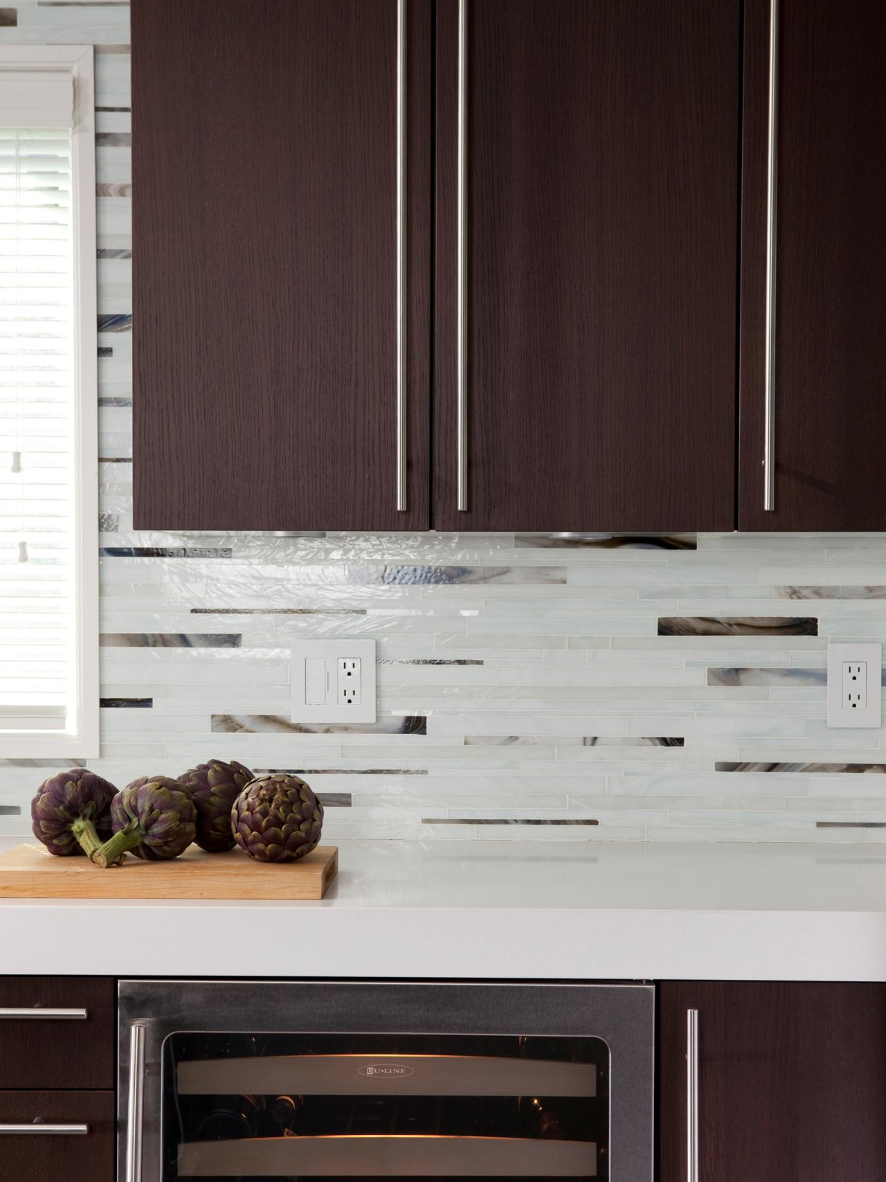 MARBLE BACKSPLASH