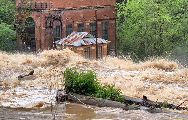 I hope everyone is safe after last night&rsquo;s powerful storms. Stay safe!
#habershammills
#southeaststorms
#demorestga
#stayhome 
#staysafe