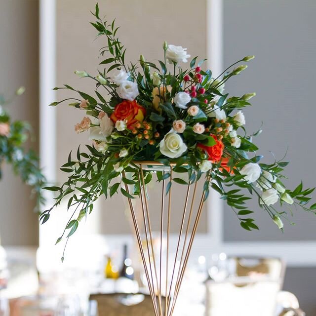 Beautiful #bridalshower decor at #sjucchall!🌸💐
&bull;
Have a wonderful #weekend everyone ☀️