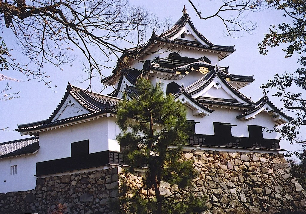 5-9 Hikone Castle, completed in 1622, is one of the oldest original castles in Japan. It was saved from destruction by the Emperor Meiji and is a national treasure.