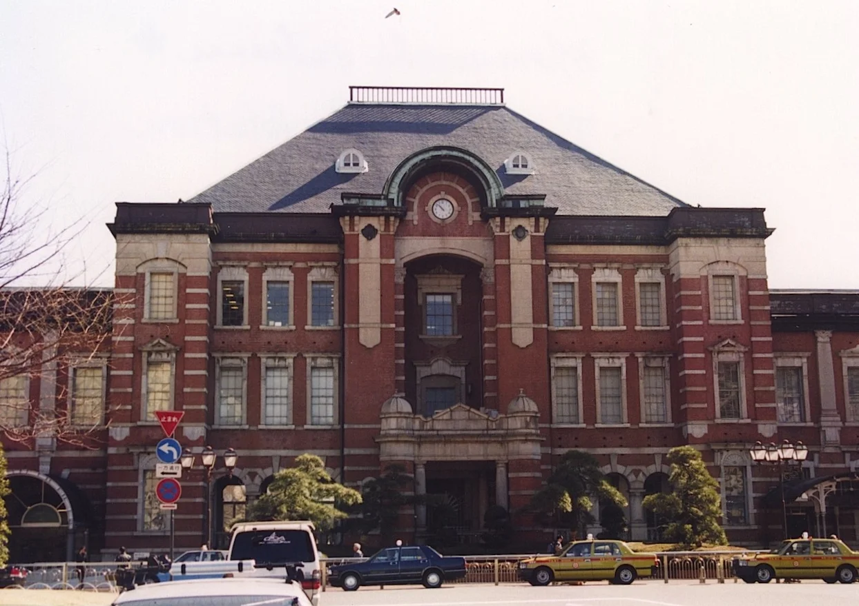6-6 Marunouchi entrance to the Tokyo train station, 1914