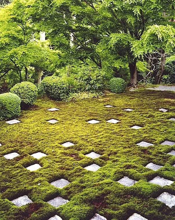 8-4 Moss and cut stone checkerboard North Garden at Tofukuji in Kyoto