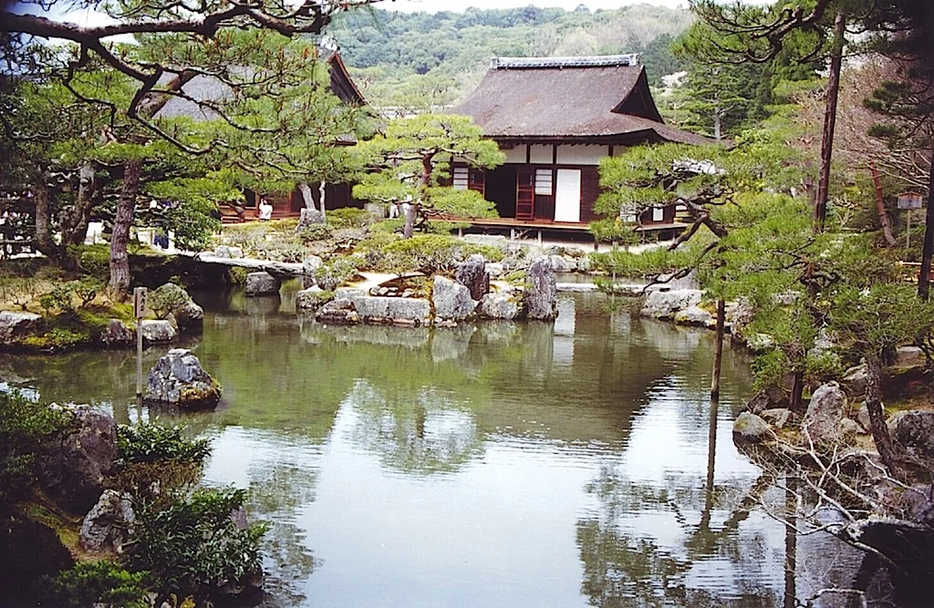 8-6 Pond garden in front of the Togudo at Ginkakuji in Kyoto