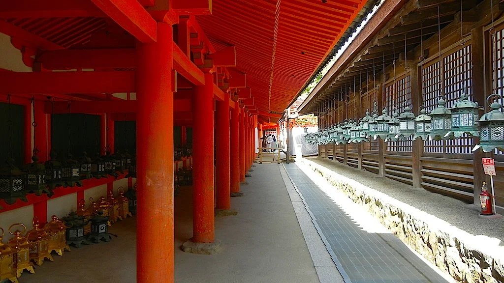 2-17  Kasuga Shrine, Nara