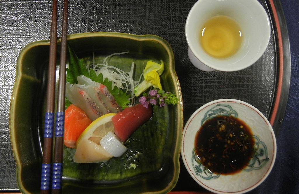 4-33 Meal at a Japanese inn