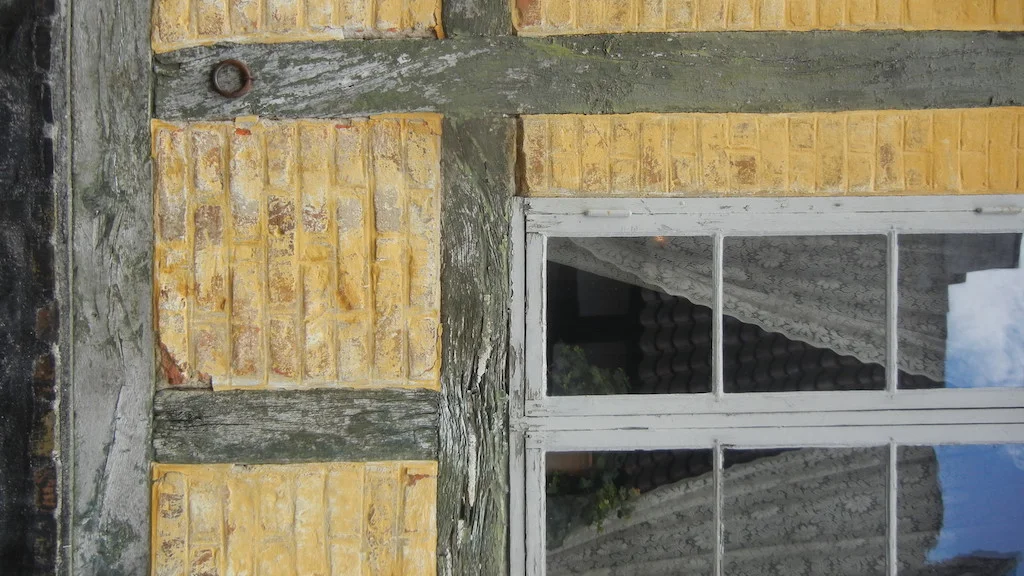 19-3  House in Scandanavia