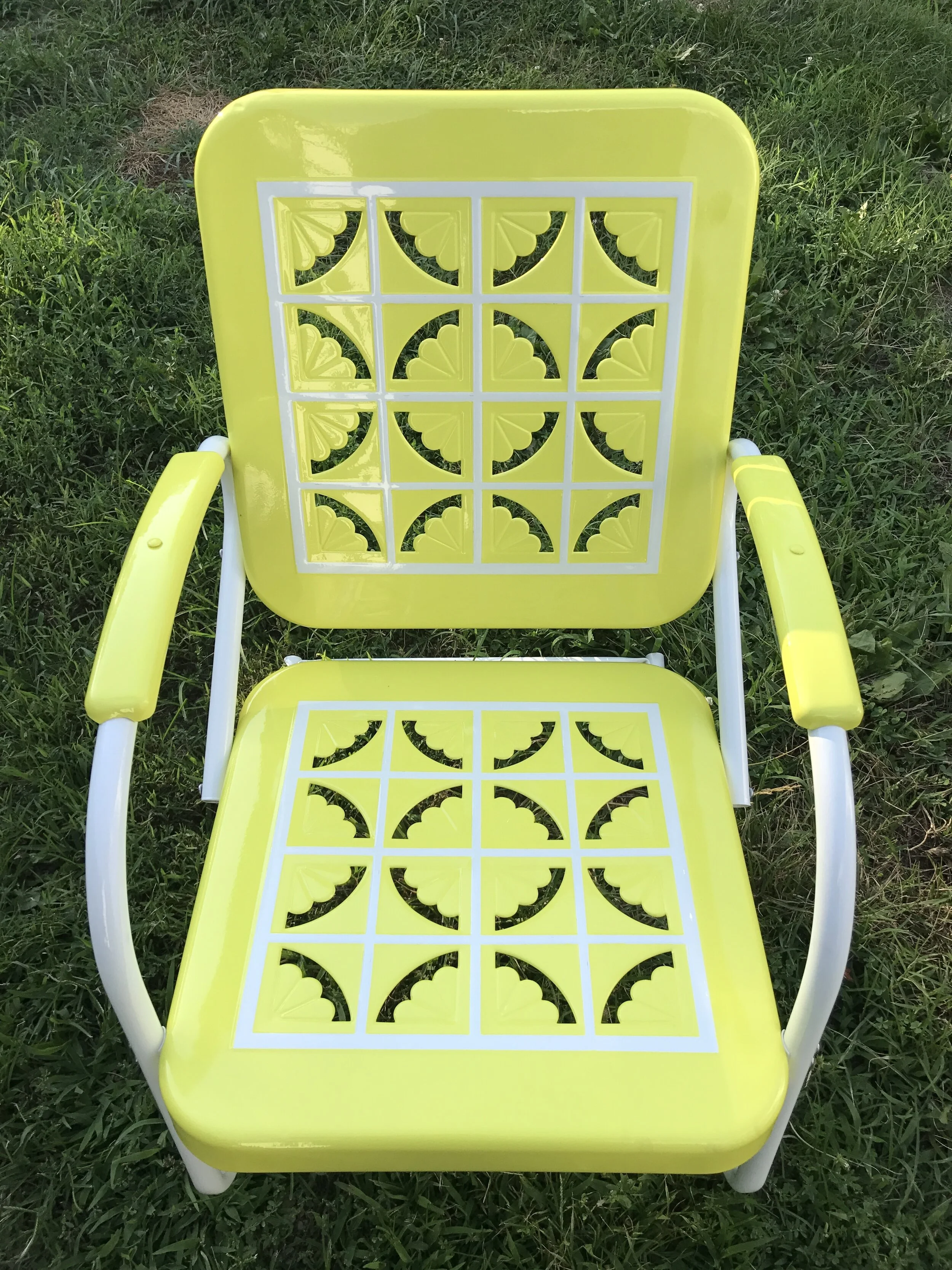 yellowchair.JPG