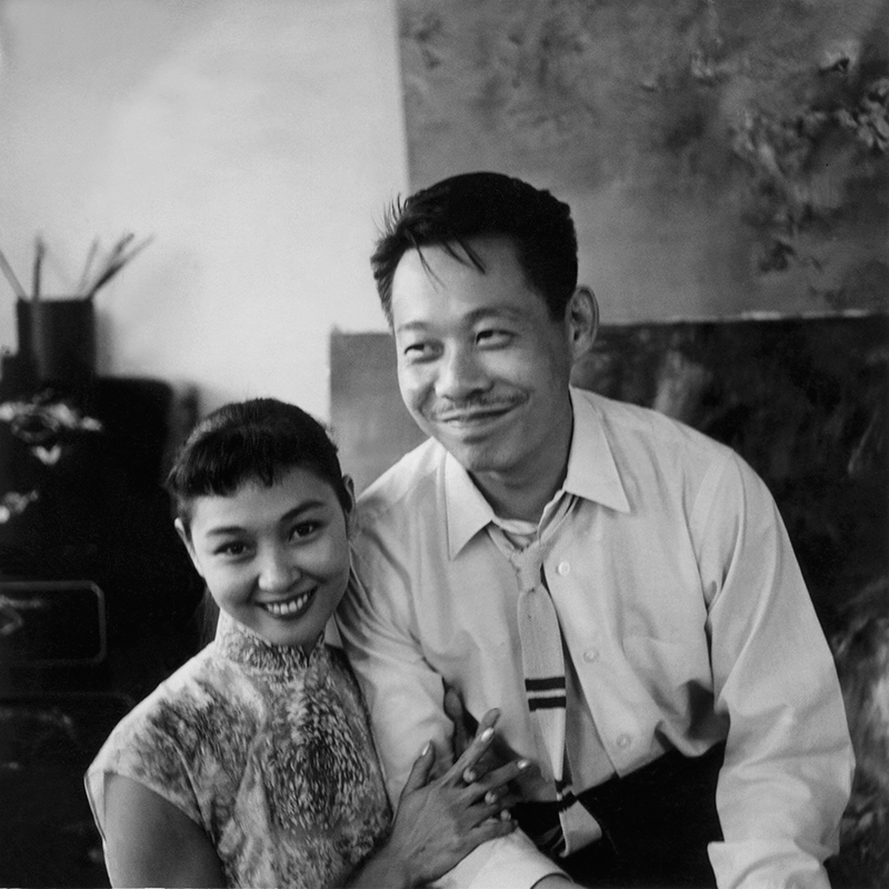 Avec sa deuxième épouse May à Hong Kong, 1958. Droits réservés