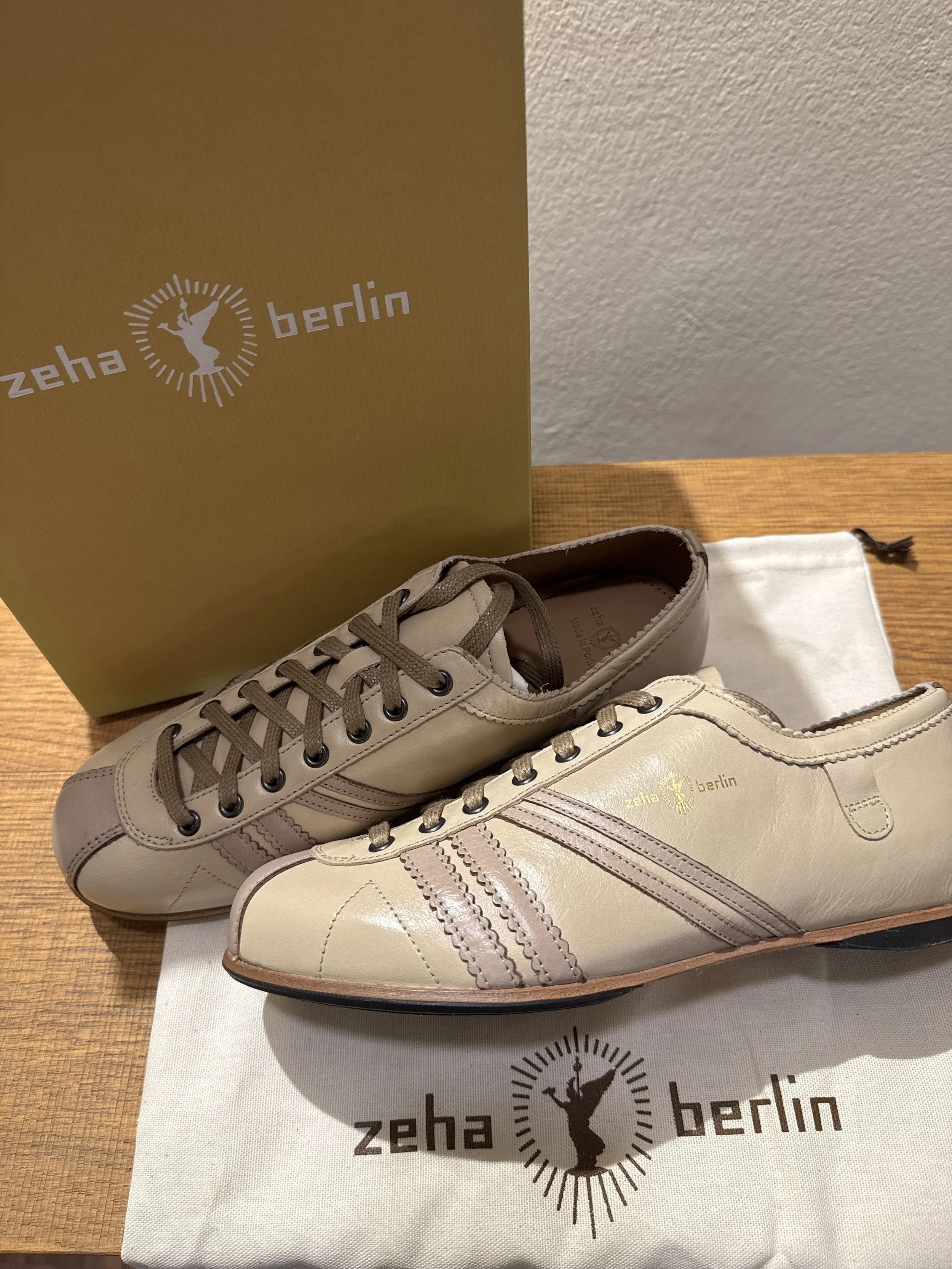 Zeha Berlin Club 40 Beige Neu
