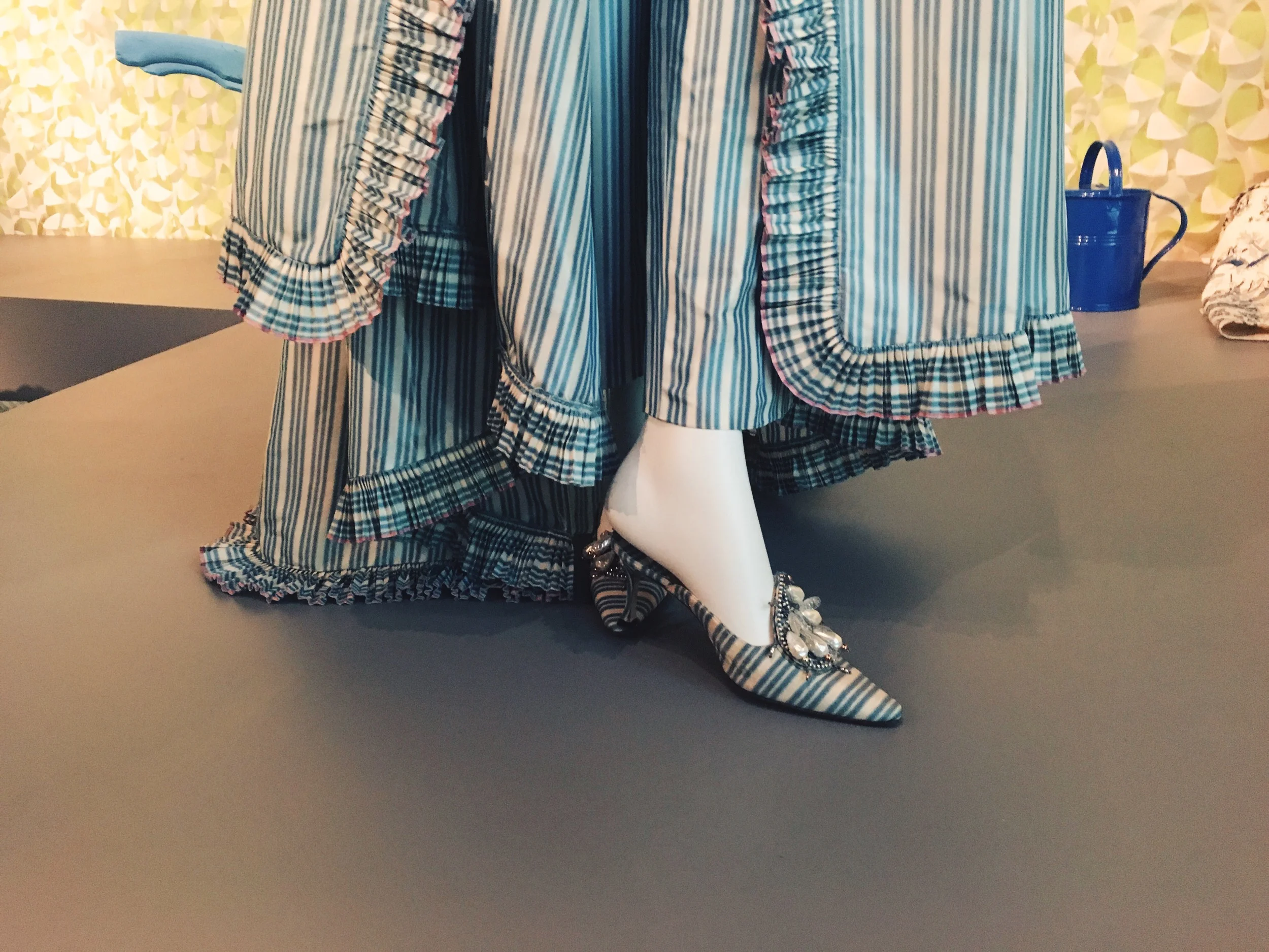  Manolo Blahnik shoes to match 