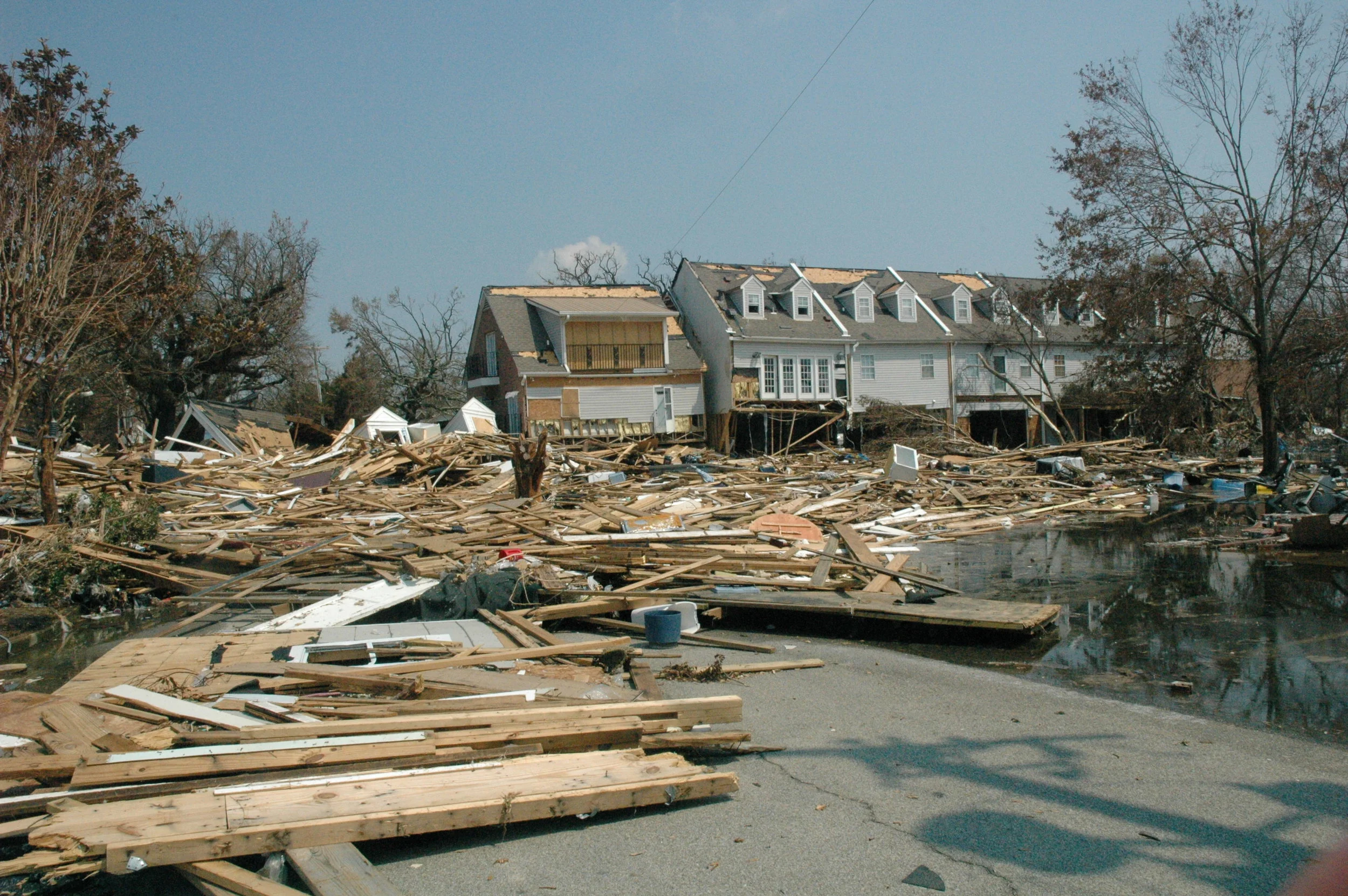 Author Returns to Fill Wish Lists