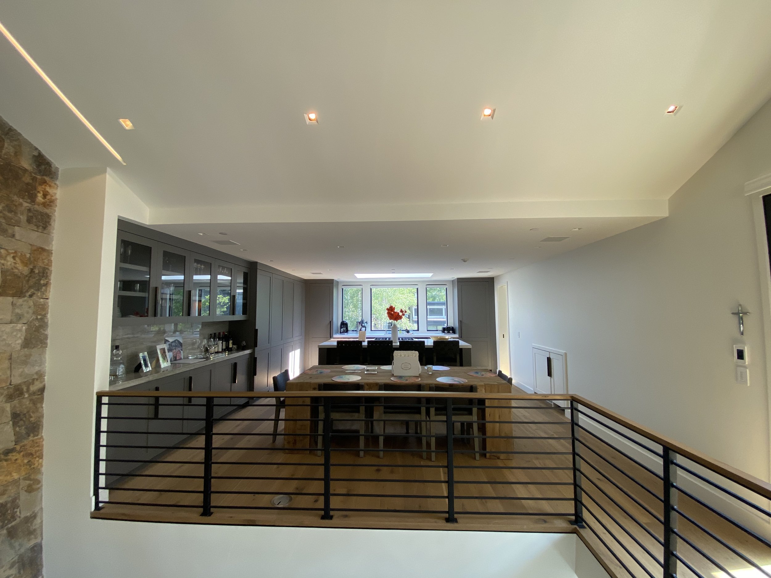 DINING/KITCHEN - BEFORE