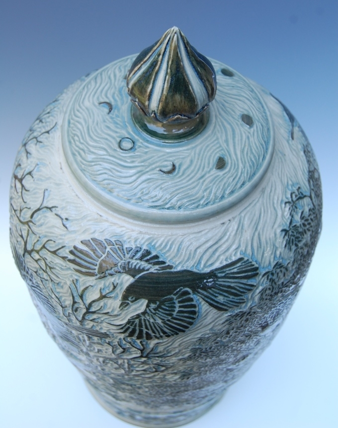 Top-4 Illustrated domed top