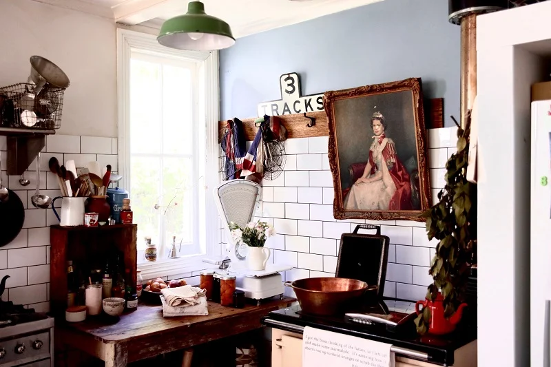 Kitchen window_preview.jpg