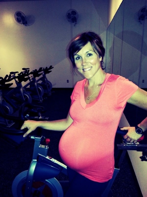 Two Weeks before the birth of her daughter / Photo Courtesy Jessi Duley