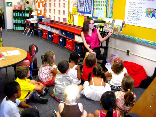 sarah enjoying her daily read aloud to her students. / photo courtesy sarah romero