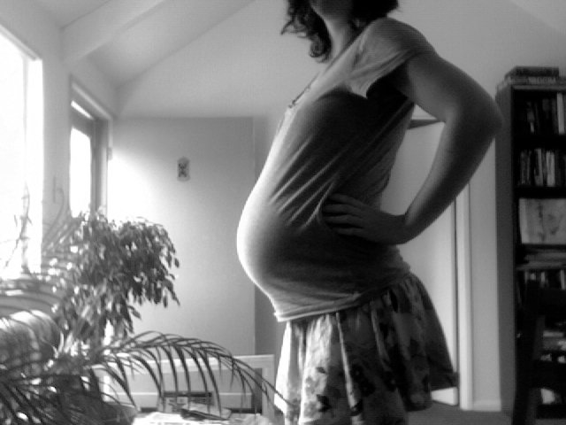 Kate, 36 weeks pregnant with Tucy / Photo Courtesy Kate Novotny