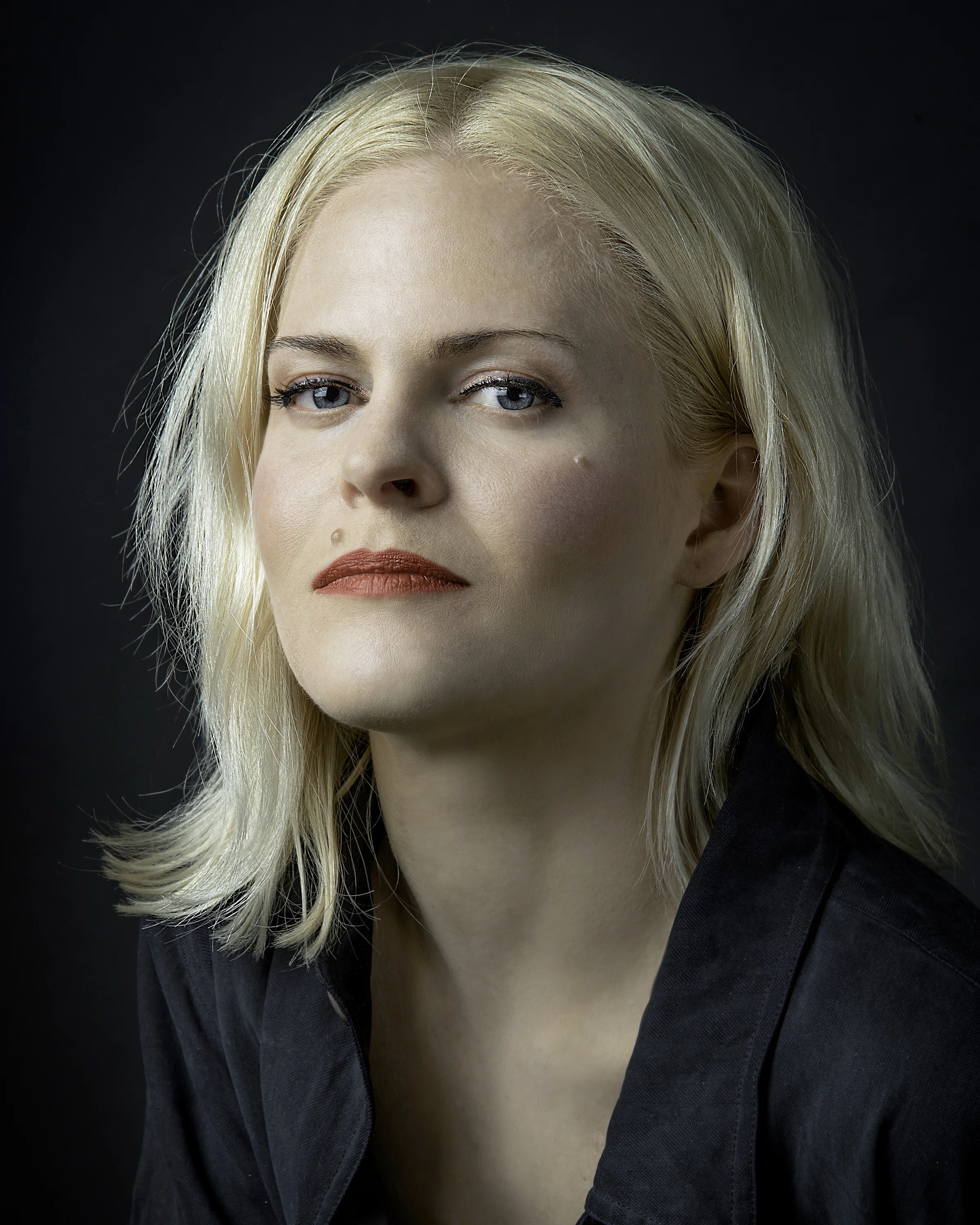 Estelle BAJOU_Headshot_2018.jpg