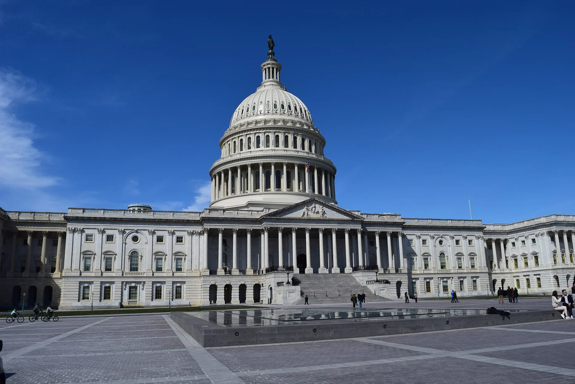 Omnibus Bill Removes Livestock Air Emissions Reporting Requirement