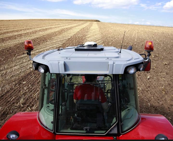 Rethinking Cloud-Connected Machines in Times of International Conflict