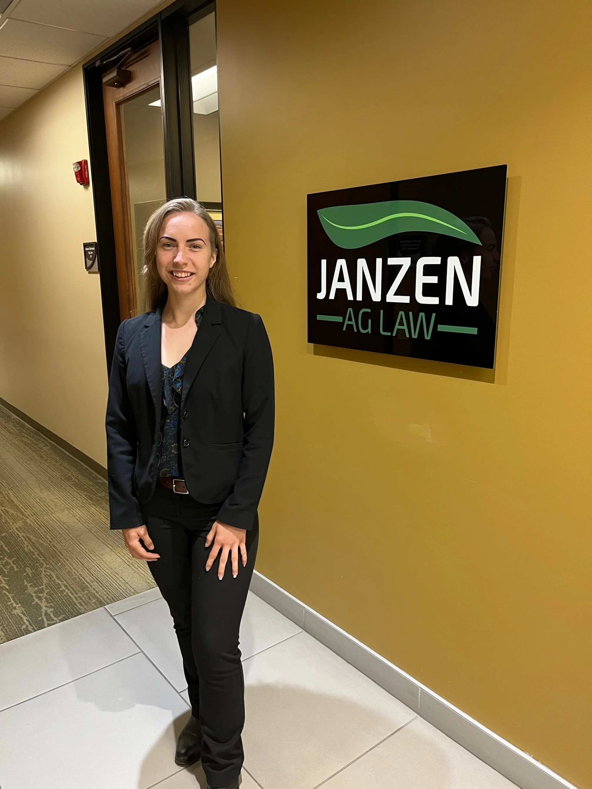 Focused on Ag and Law: Runyon Serving as Janzen Schroeder Summer Law Clerk