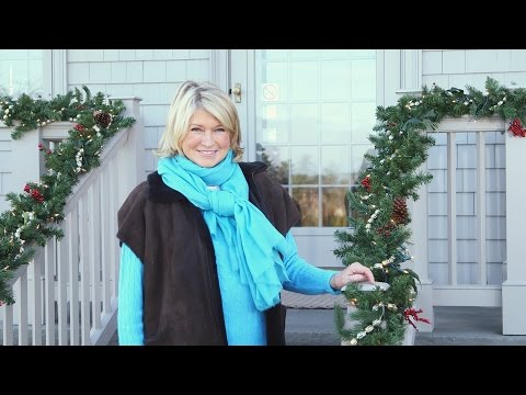 Martha's Safety Tips for Holiday Decorating
