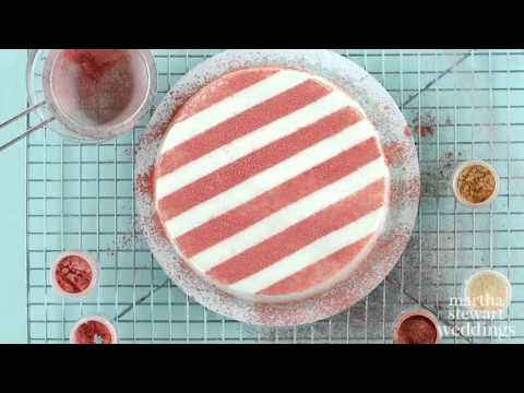 BuzzFeed Luster Dusted Cakes