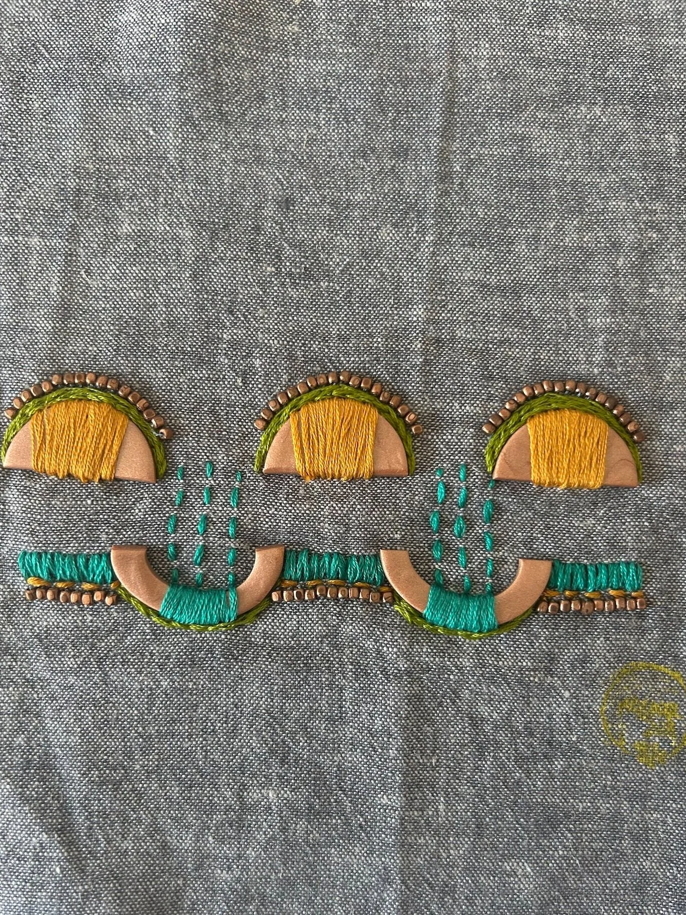 satin stitch example.jpg