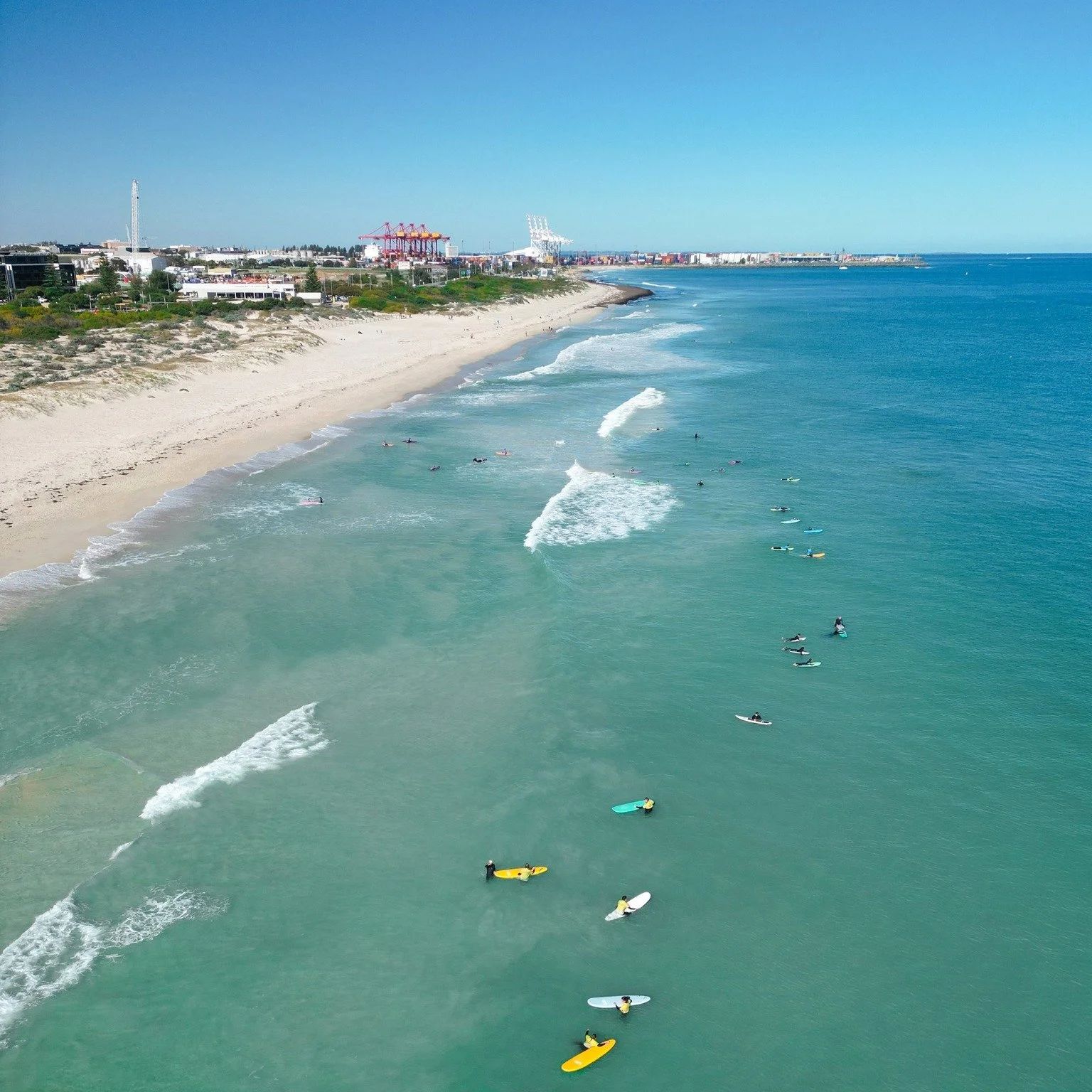 Leighton Beach doing what it does best.
Clean easterly winds, glassy water, good vibes &mdash; it's been a beautiful few weeks out here since the June storm.
Small print: the sandbars are starting to shorten with the continued fine weather, so Mother
