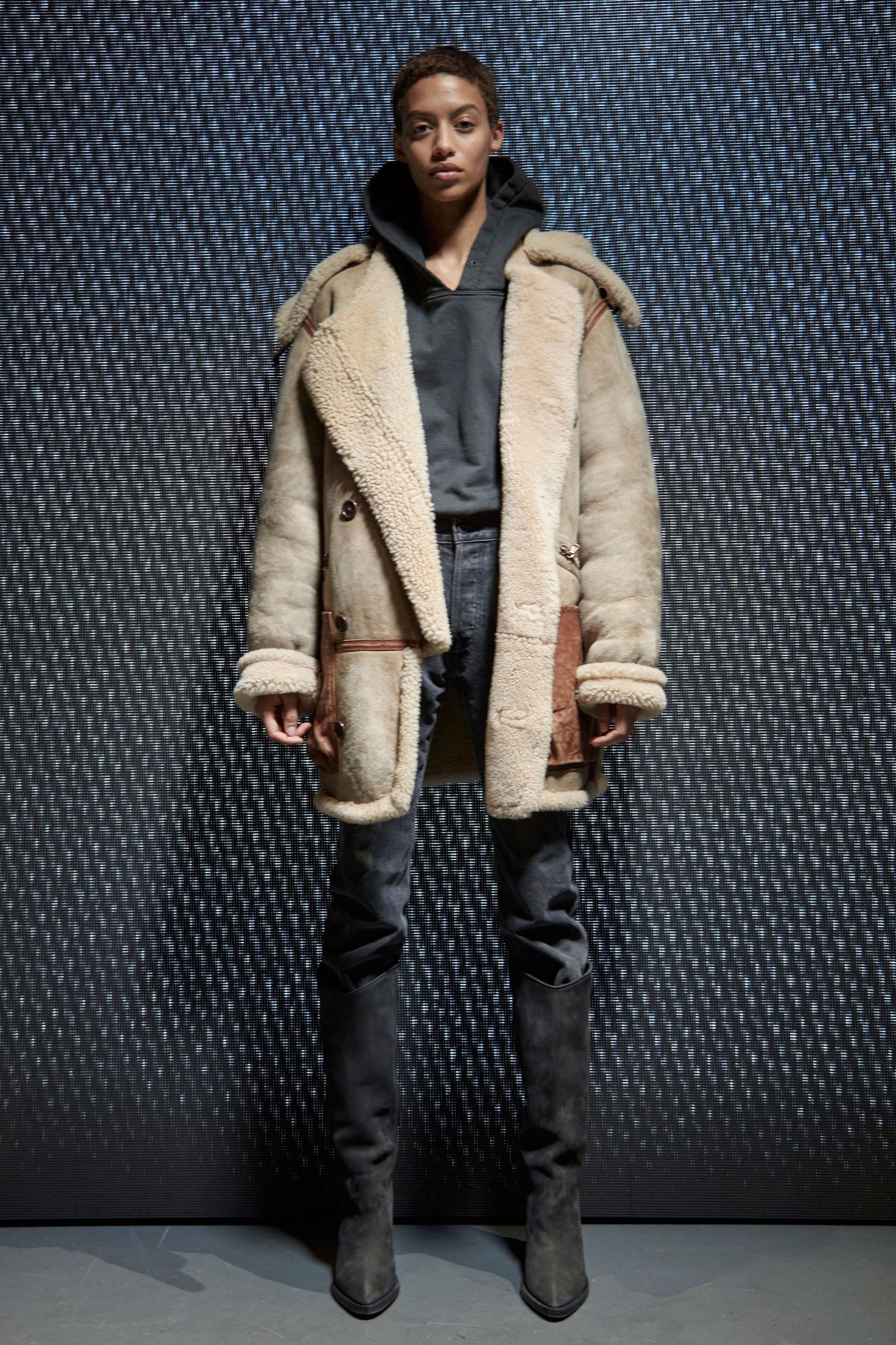 10-yeezy-season-5-fall-winter-2017-lookbook.jpg