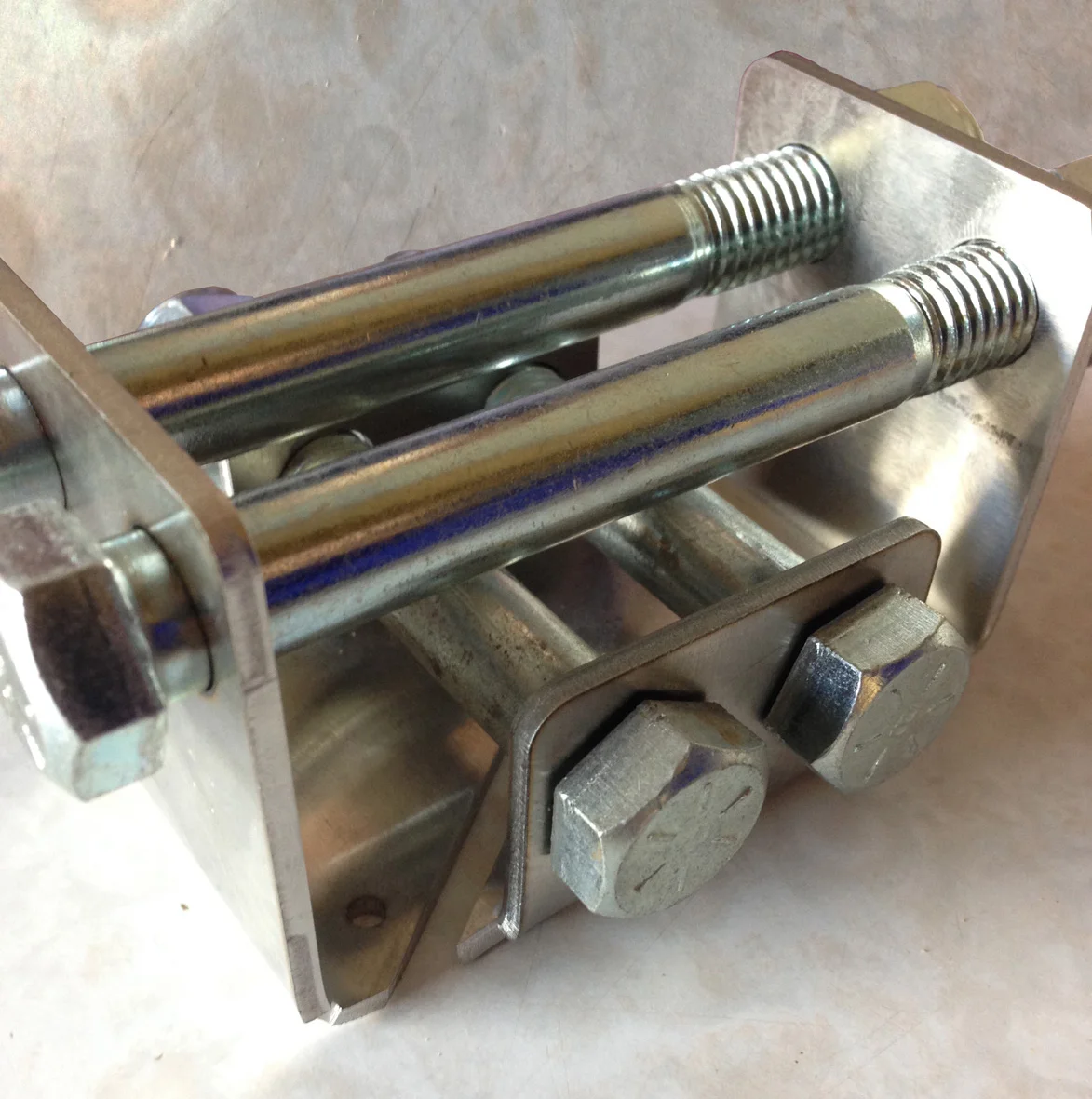 26 Merricks - 17 Shutter roller 02.jpg