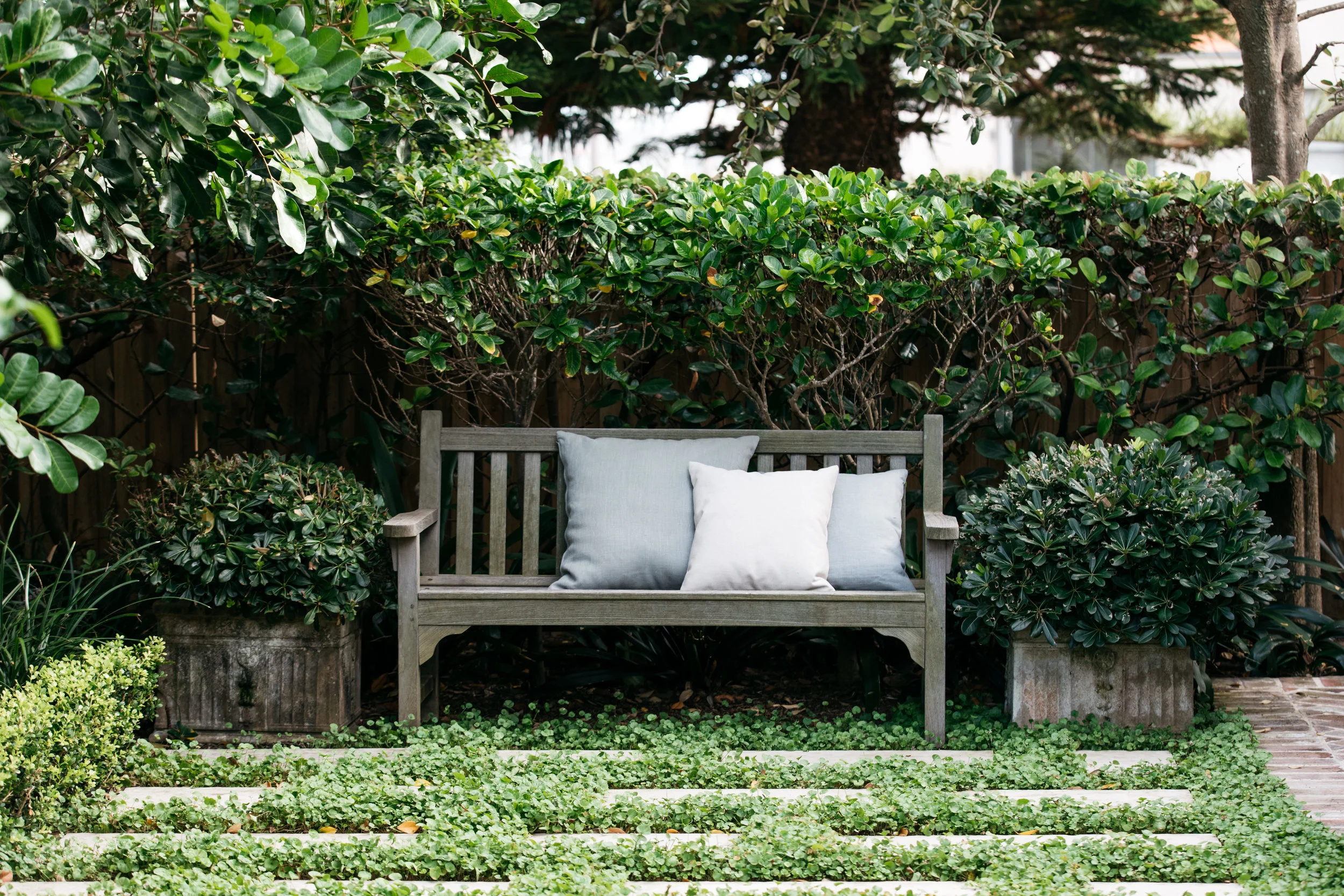 timber garden seat.jpg