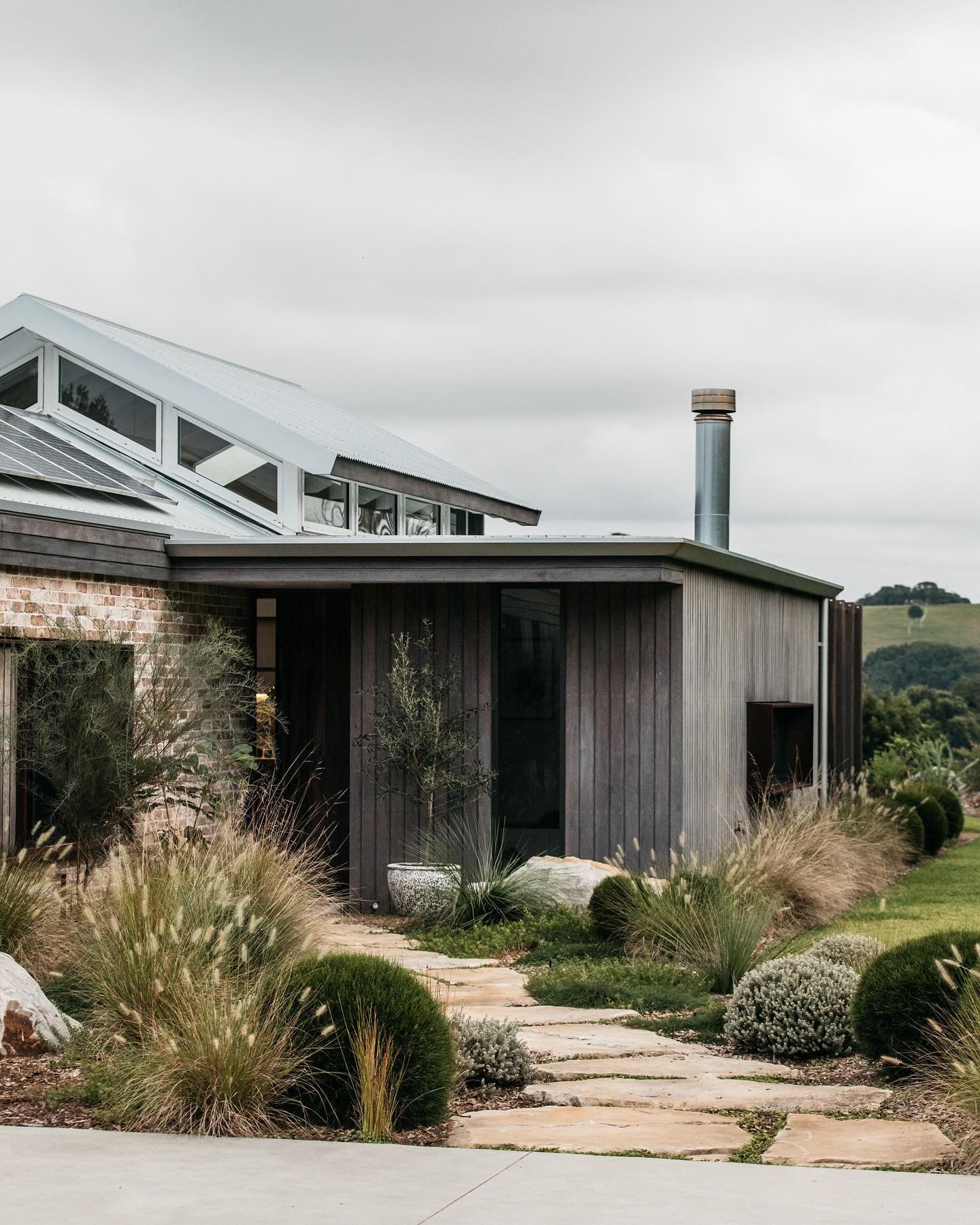 This week @charlie_albone from @bhgaus walks through my Newrybar garden. I&rsquo;m excited to see this garden filmed, you can watch the episode on @bhgaus tonight at 7pm on @channel7 and @7twoau