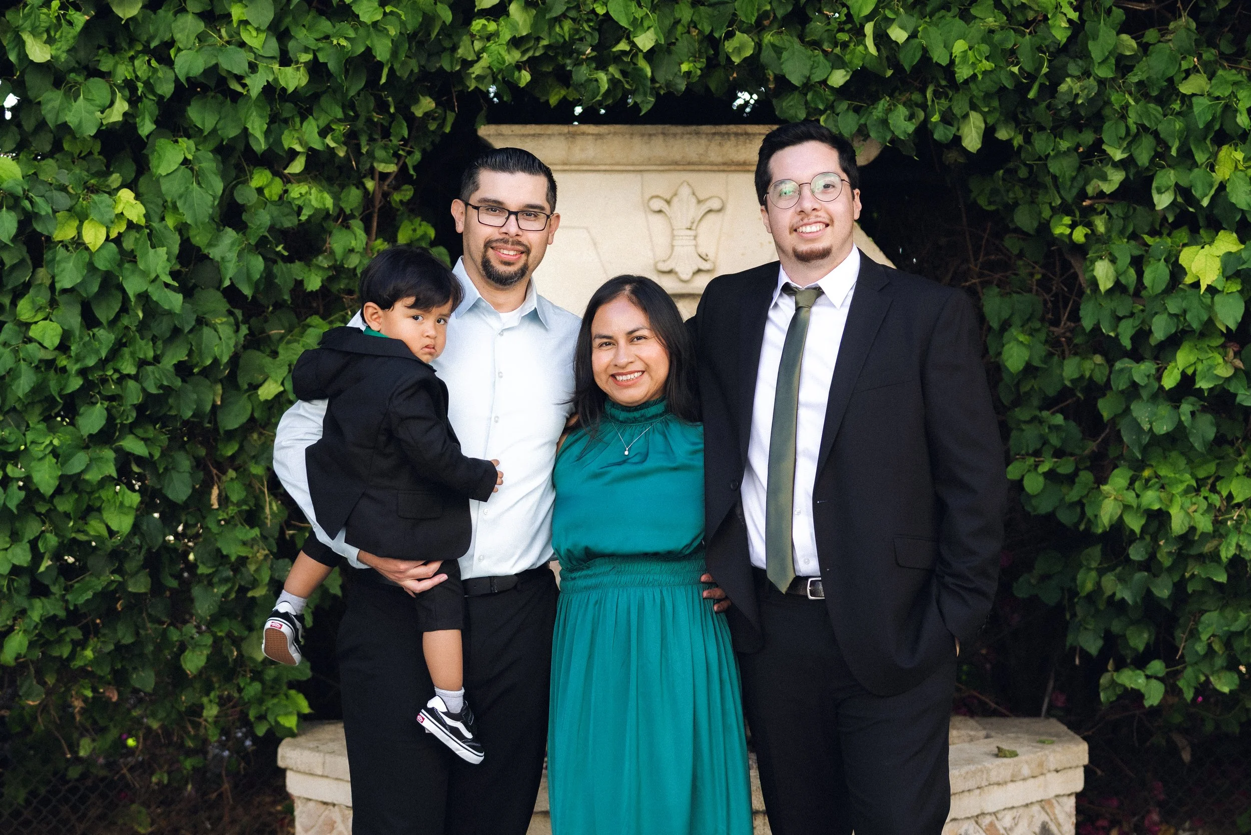 Geneva and Fernando Wedding Sneak Peek-22.jpg
