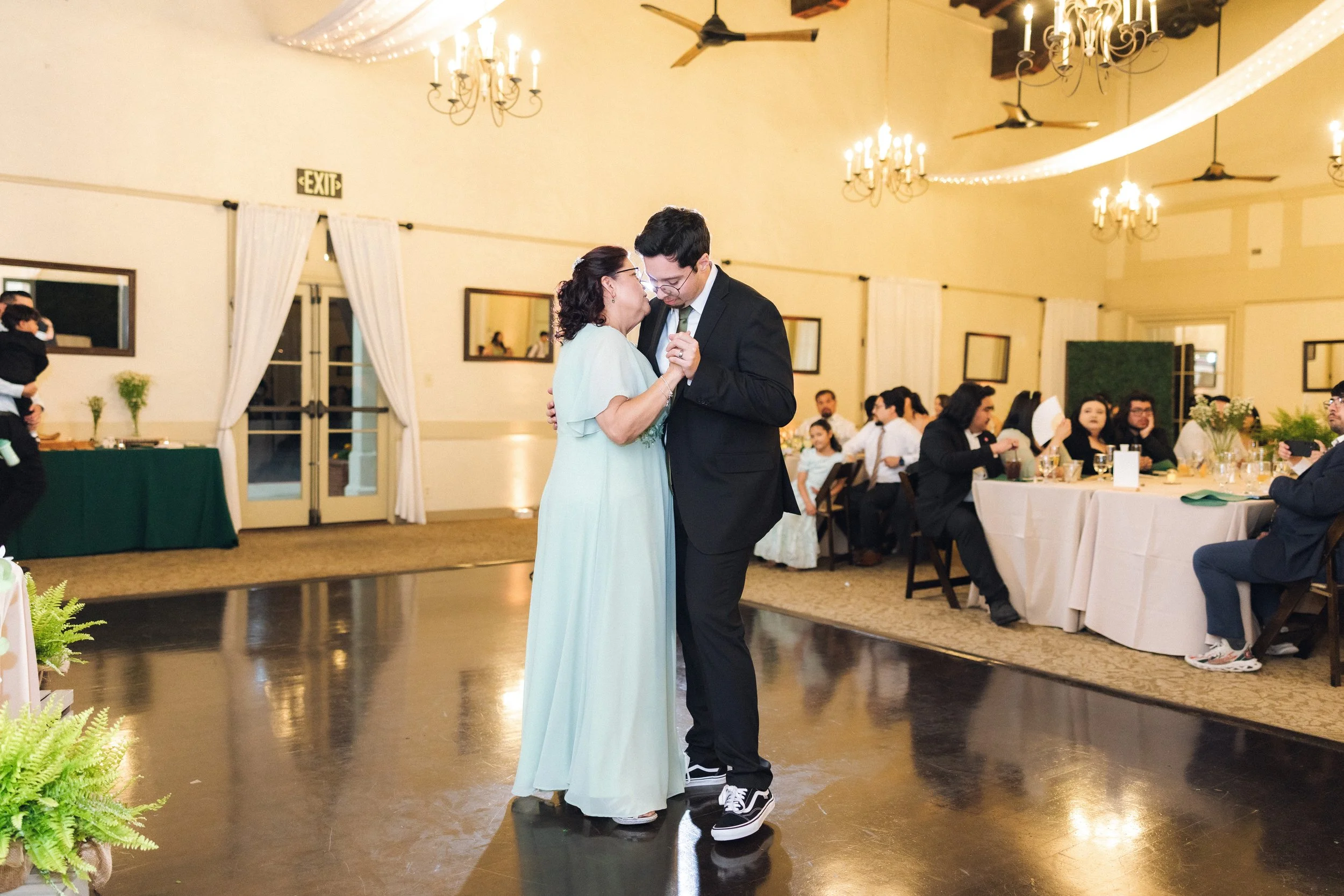 Geneva and Fernando Wedding Sneak Peek-79.jpg
