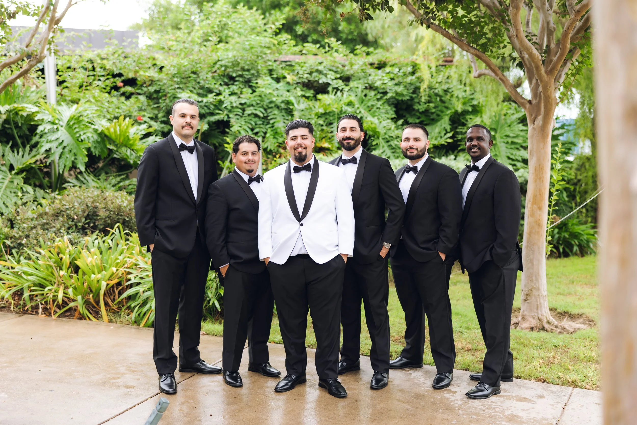 Sneak Peek- Melissa and Anthony-8.jpg